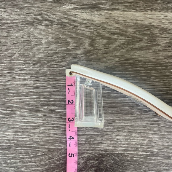 Billini White Mini Heels - Picture 8 of 8